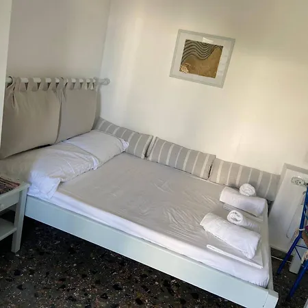 Fully Equipped Cozy Cycladic Studio Апартаменты *